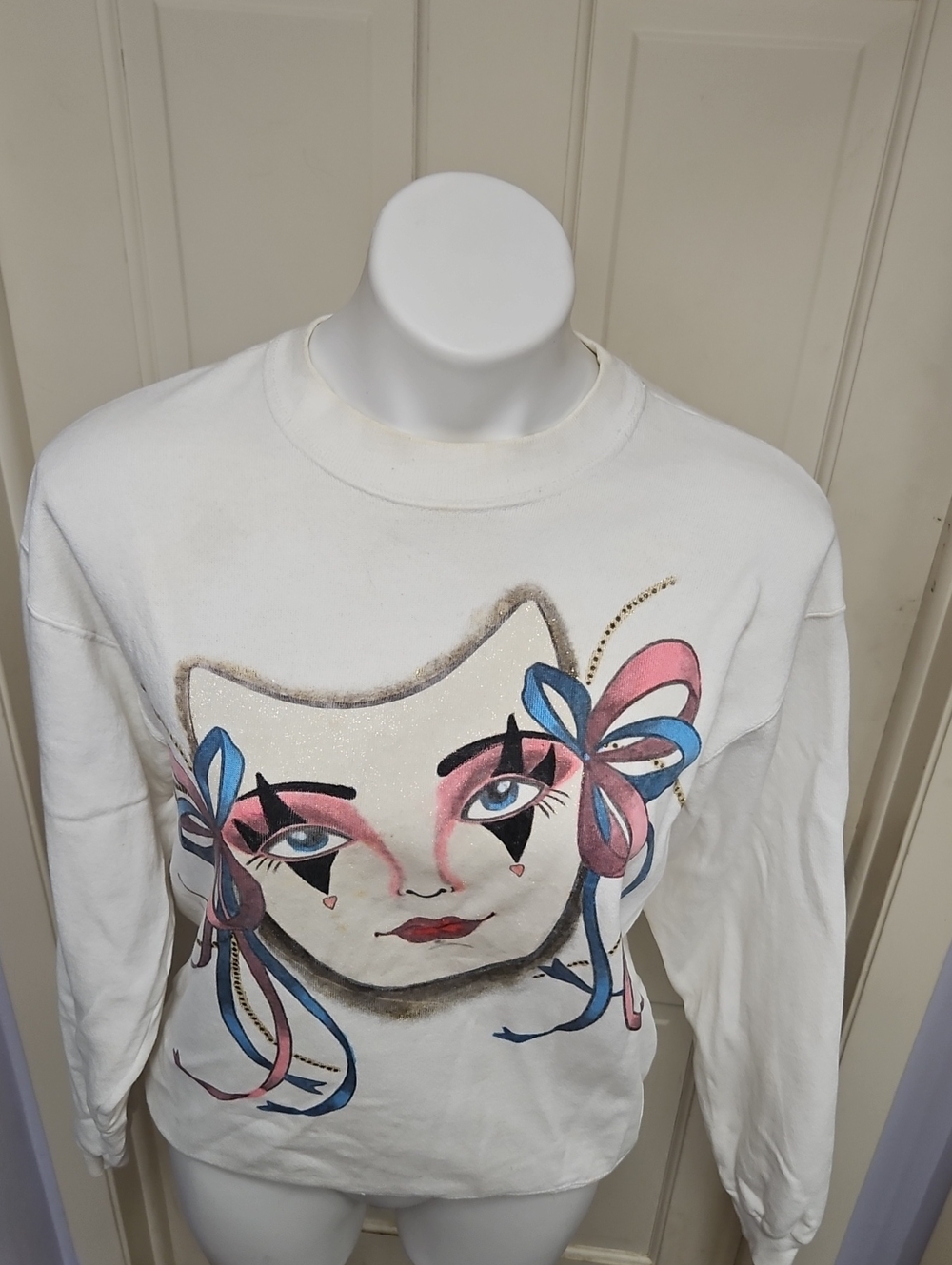 Y2k Vintage White Sweatshirt Colorful Pierrot Face Graphic - Picture 2 of 5